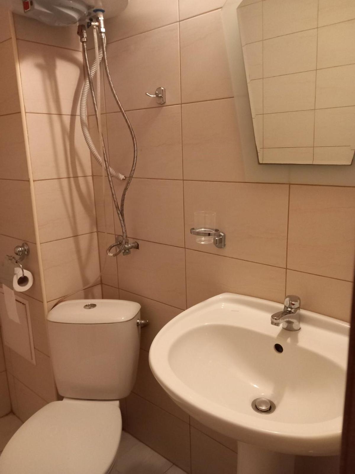 Апартаменти Съни Бей Pantai Sunny Luaran gambar